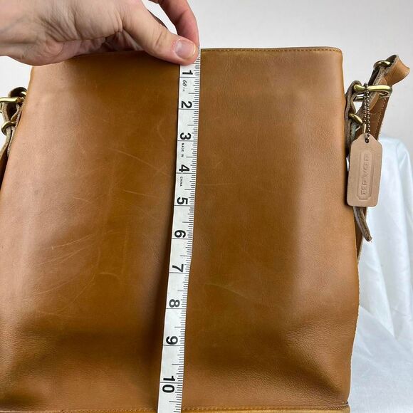 Vintage Coach Equestrian Camel Tan Leather Shoulder Bucket Bag 9806 - Picture 8 of 8
